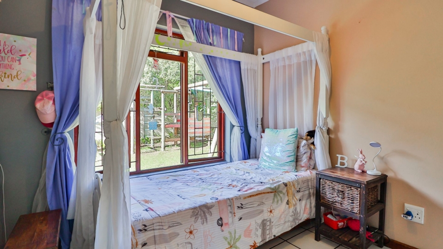 4 Bedroom Property for Sale in Sedgefield Central Western Cape